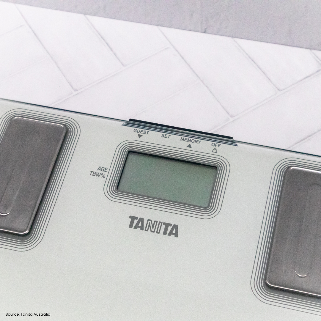 Tanita UM-040 Tempered Glass Body Fat & Hydration Monitor