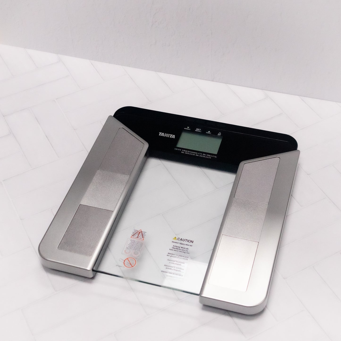 Tanita UM-081 Scale Plus Body Fat & Body Water Monitor